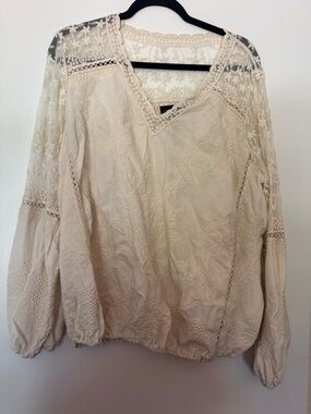 Lane Bryant Cream Lace-Detail V-Neck Blouse 14/16